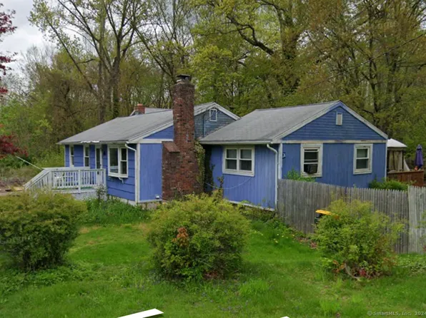 9 Cascio Road, Ansonia, CT 06401