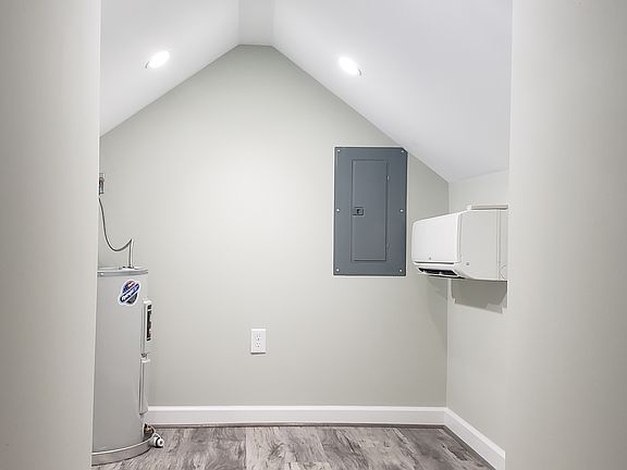 Laundry room second floor