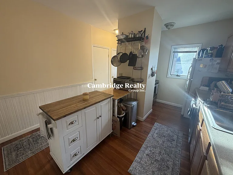 127 Hillsdale Rd #2T — Photo 3