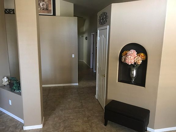 4th image of 1434 W Oriole Way