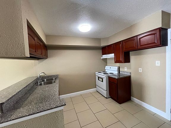 2nd image of 1732 Carrollwood Dr #2B