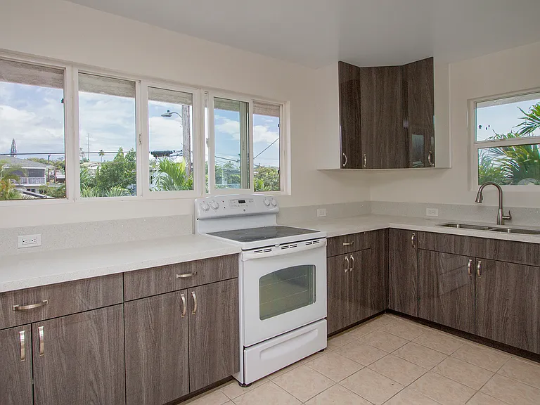 1530 Piikea St — Photo 1