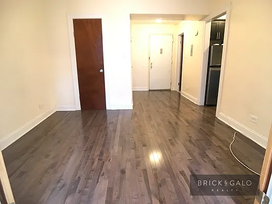 Rented by BRICK & GALO REALTY CORP | media 5