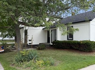 412 Orchard St #2, Saint Clair, MI