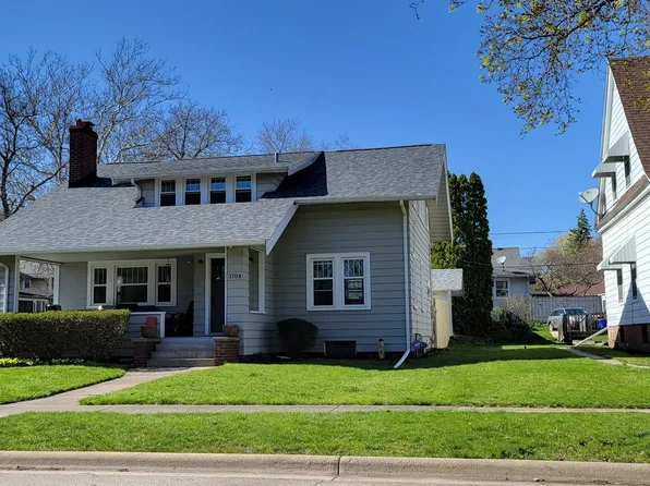 1704 Camp Ave, Rockford, IL 61103