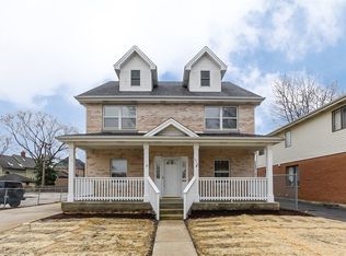310 W Calendar Ave, La Grange, IL 60525