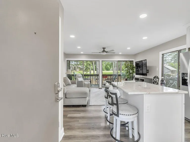800 Saint Andrews Dr #205 — Photo 3