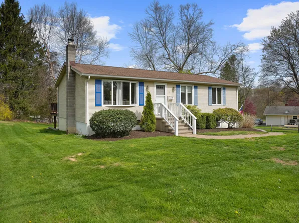 2 Goodhill Road, New Milford, CT 06776