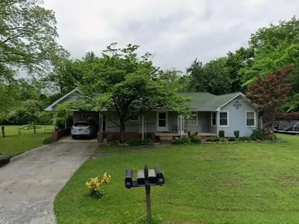 1190 Circle Dr, Kingston, TN 37763