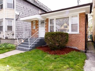 8045 S Burnham Ave, Chicago, IL