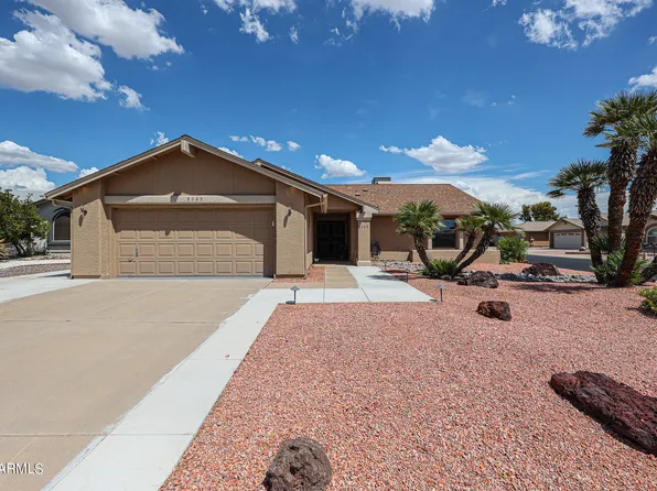 2305 Leisure World, Mesa, AZ 85206