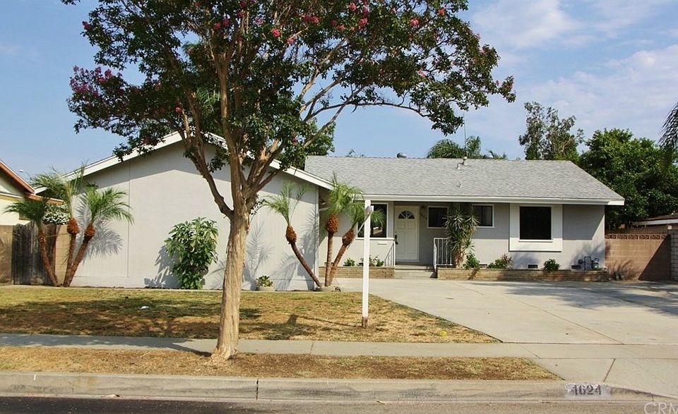 1st image of 1624 S Cabana Ave