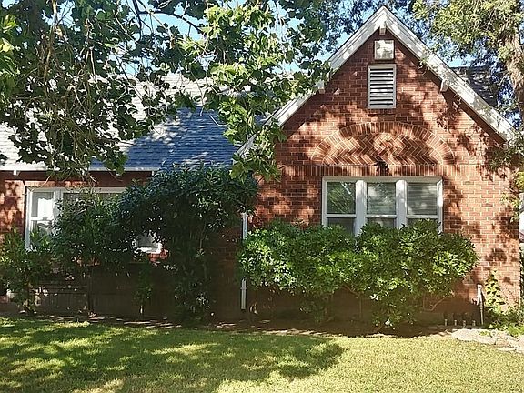 5th image of 1870 Carmel Ave