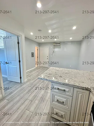 420 S Manhattan Pl #1 Photo 1