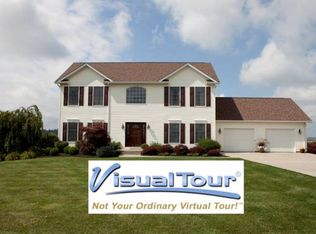 70720 Clover Ridge Dr, Saint Clairsville, OH 43950