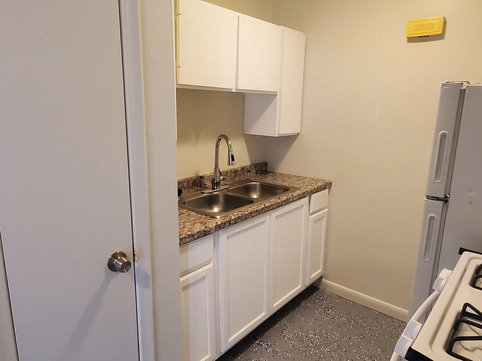 1 bed, 520 sqft, $950 — Photo 3
