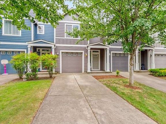 2nd image of 2424 NE 113th Ct