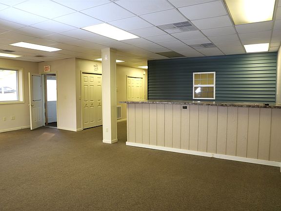 3rd image of 216 Hoosier Ave