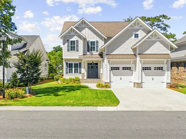 818 Morrall Dr., North Myrtle Beach, SC 29582