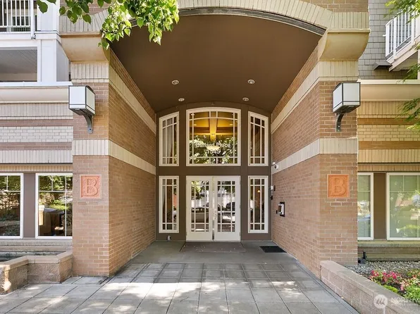 1545 NW 57th Street #215, Seattle, WA 98107