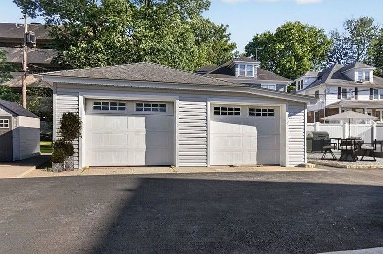 18 Walnut St #B — Photo 18