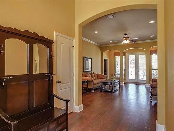 4th image of 12032 Gainesway Ct