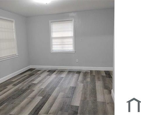 5th image of 1727 Academy St