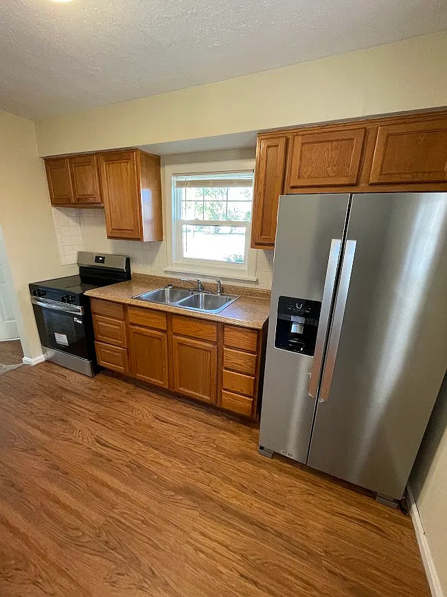 2 bed, 800 sqft, $825 — Photo 2