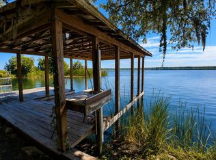 4136 County Road 400, Lake Panasoffkee, FL 33538