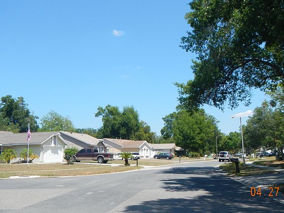 4th image of 1831 Deanna Dr