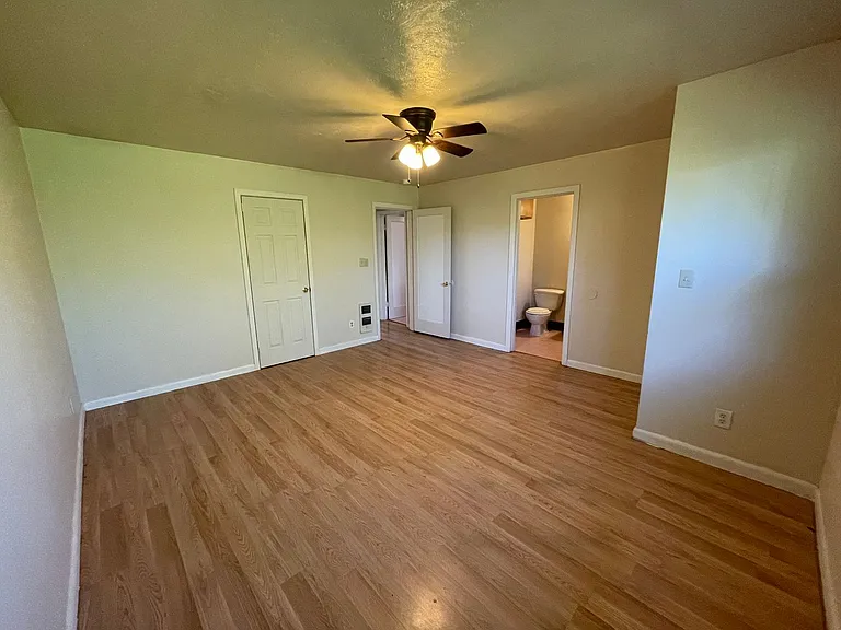 6939 NE Grand Ave #27 — Photo 8