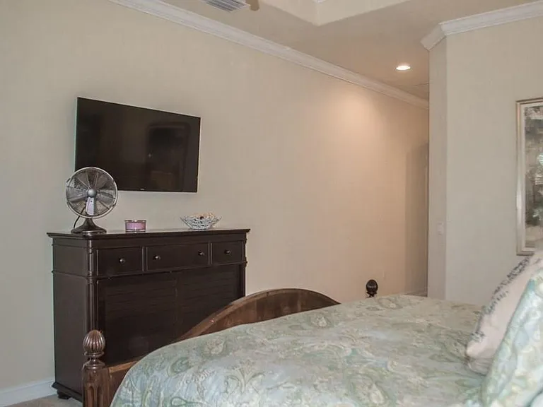 9522 Firenze Cir — Photo 15