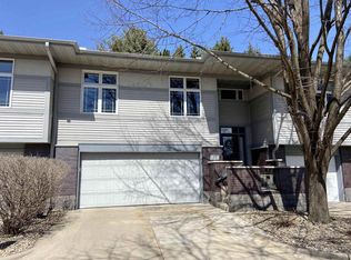 23 Deer Point Trl, Madison, WI 53719