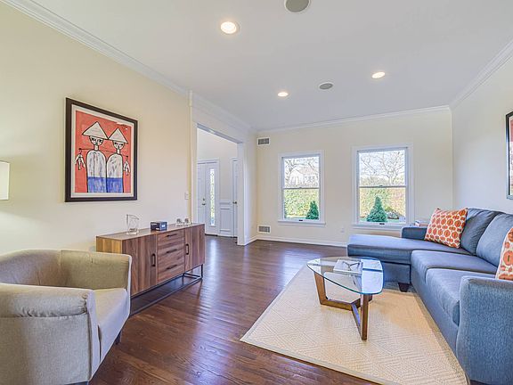 4th image of 11 Millfarm Ln