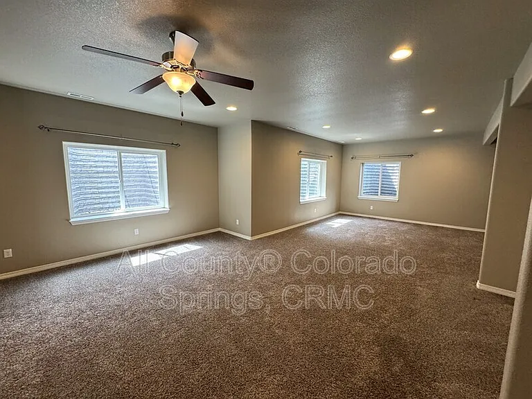 17888 White Marble Dr — Photo 21