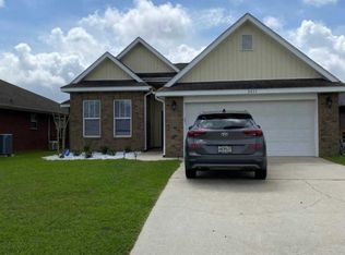 2411 Flintstone Dr, Cantonment, FL 32533