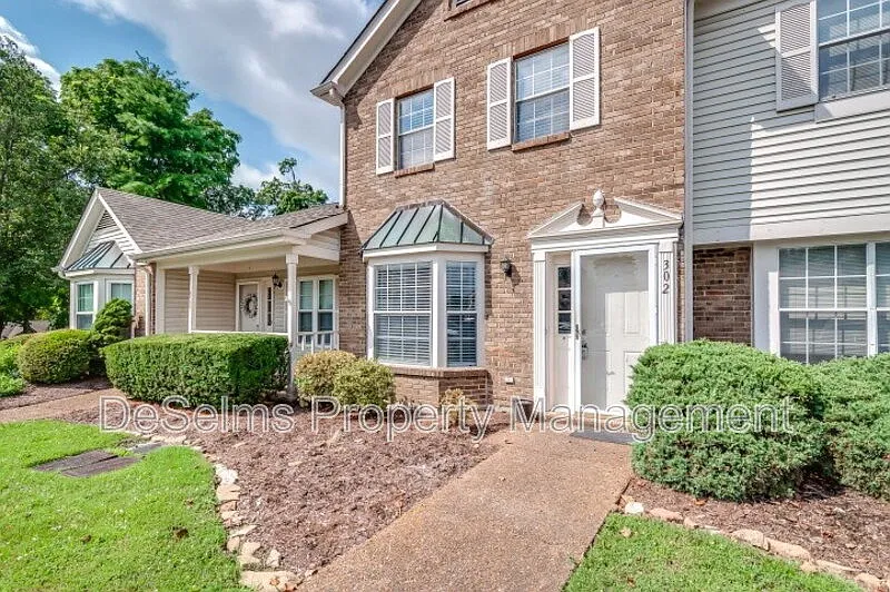 302 Ash Forge Dr