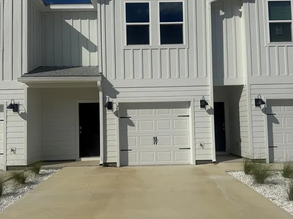 271 Salt Creek Ln, Mexico Beach, FL 32456