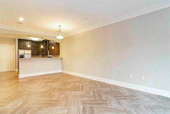5th image of 76 Bruen St