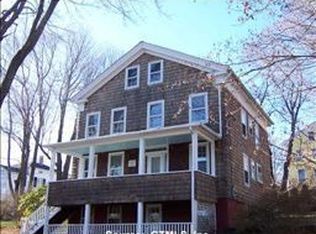 4 Orchard Ln, Mystic, CT 06355