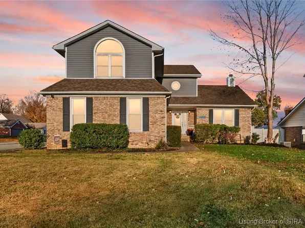 3202 Childers Drive, Jeffersonville, IN 47130