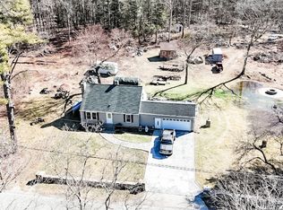 1027 Quaddick Town Farm Rd, Thompson, CT 06277