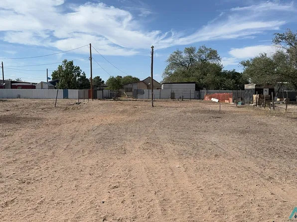 1620 E Skelly St, Hobbs, NM 88240
