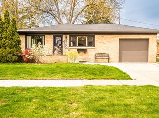 920 Illinois St, Racine, WI 53405