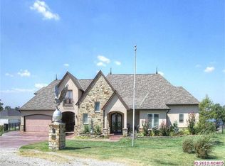 9444 Lakeview Cir, Sperry, OK 74073