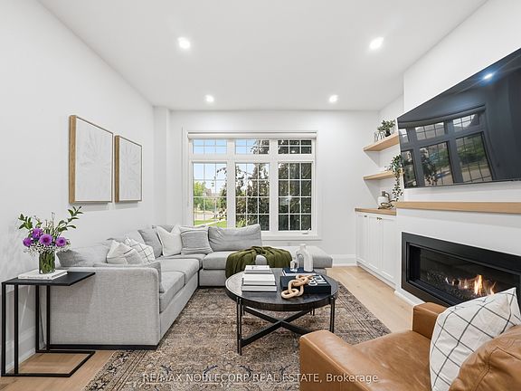 4th image of 2 Glengordon Cres
