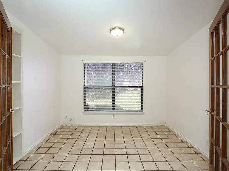 11009 Almond Park — Photo 13