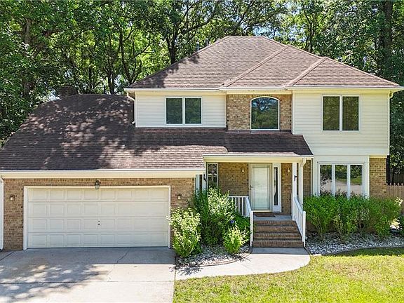 2nd image of 1805 Blackhawk Pl
