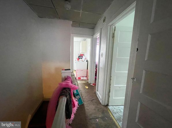 philadelphia-pennsylvania-2067578747 picture