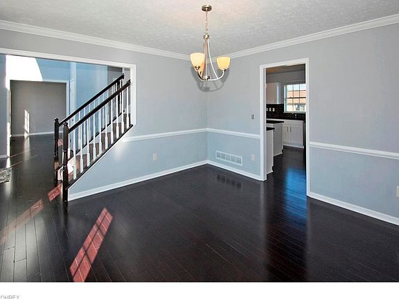 4th image of 5225 Malone Ave